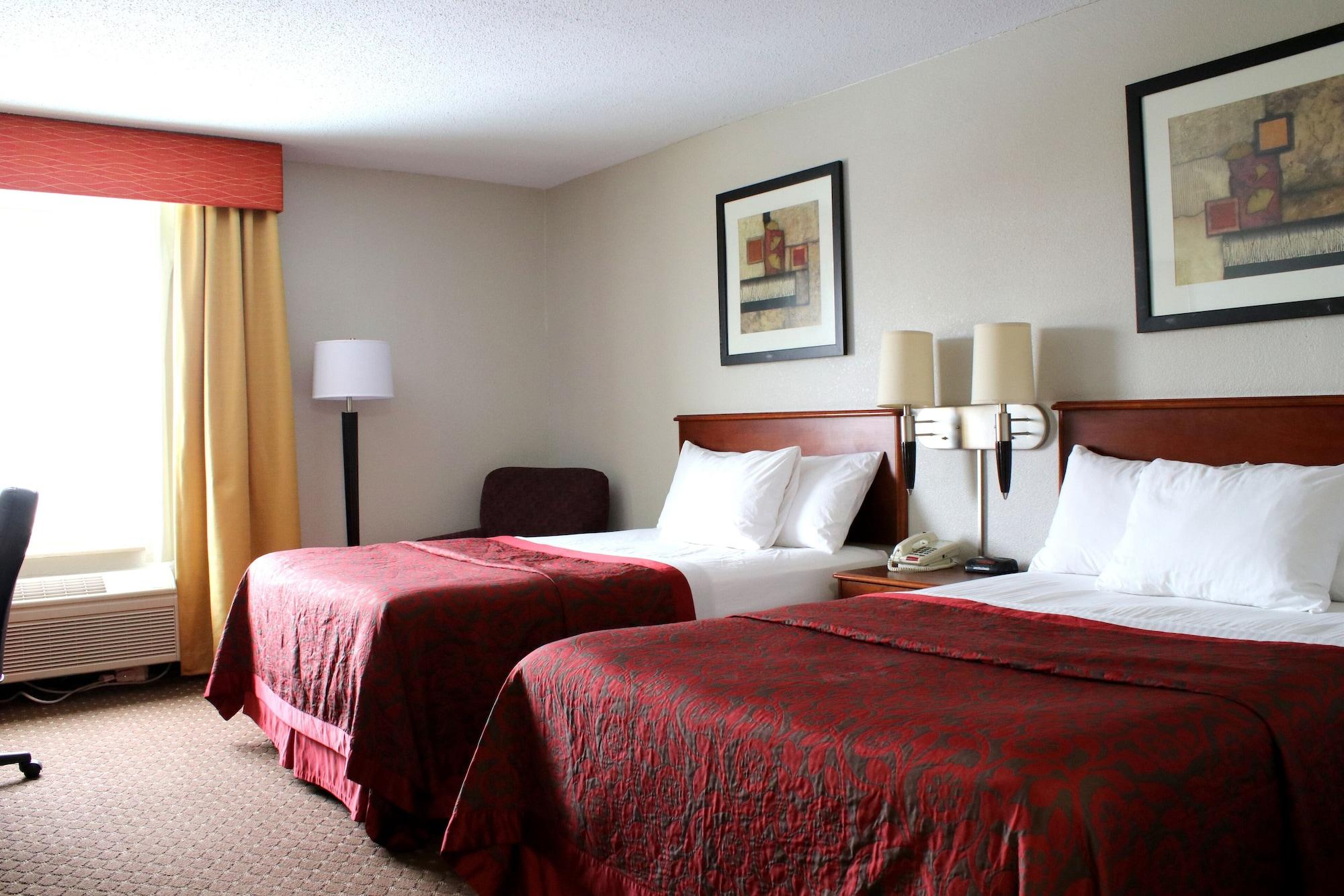 Days Inn & Suites By Wyndham Bloomington/Normal Il Екстер'єр фото